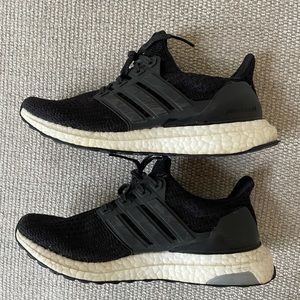 Women’s Adidas Ultraboost Black size 6